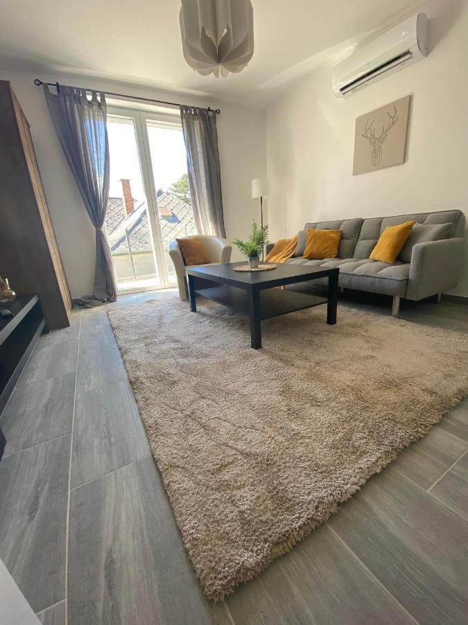 Malna Vendeghaz Siofok Apartment Exterior photo